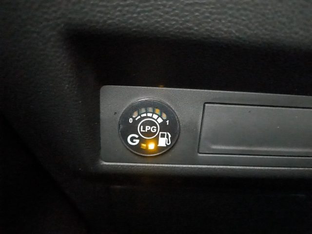 RENAULT Captur usata, con Climatizzatore