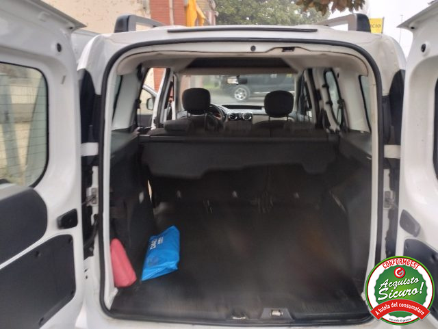 DACIA Dokker usata, con Bluetooth