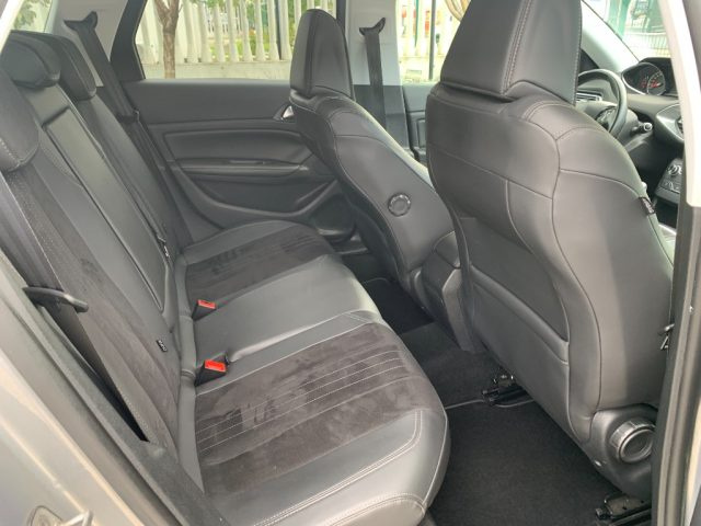 PEUGEOT 308 usata, con Controllo automatico clima