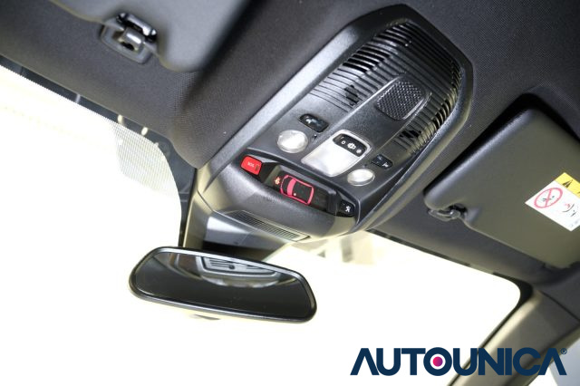 PEUGEOT 3008 usata, con Sensore di luce