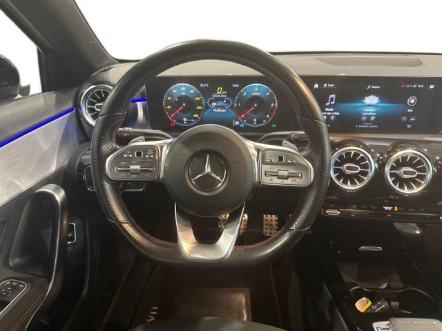 MERCEDES-BENZ A 200 usata, con Controllo automatico clima