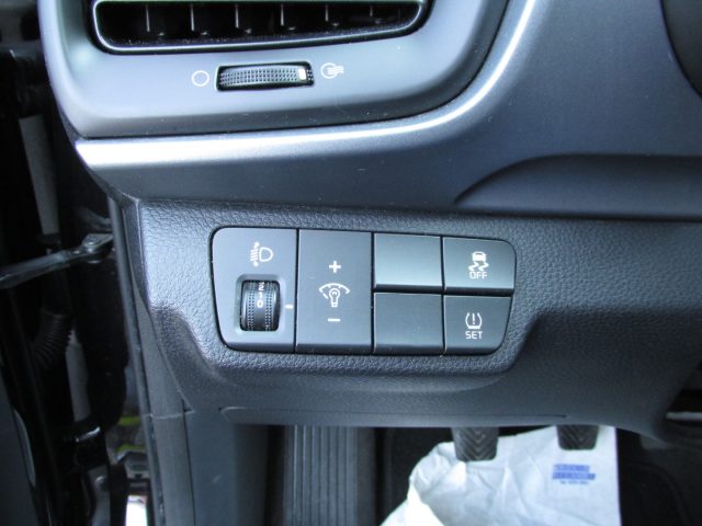 KIA Stonic usata 34