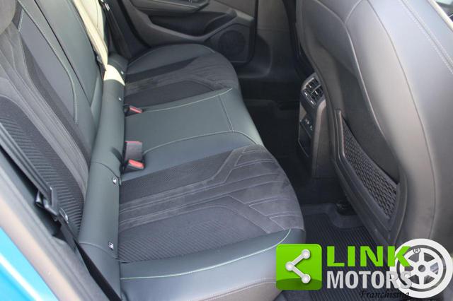 PEUGEOT 308 usata, con Park Distance Control