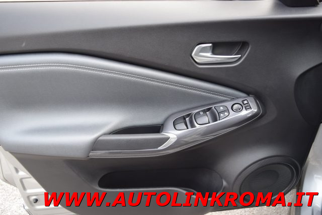 NISSAN Juke usata, con USB