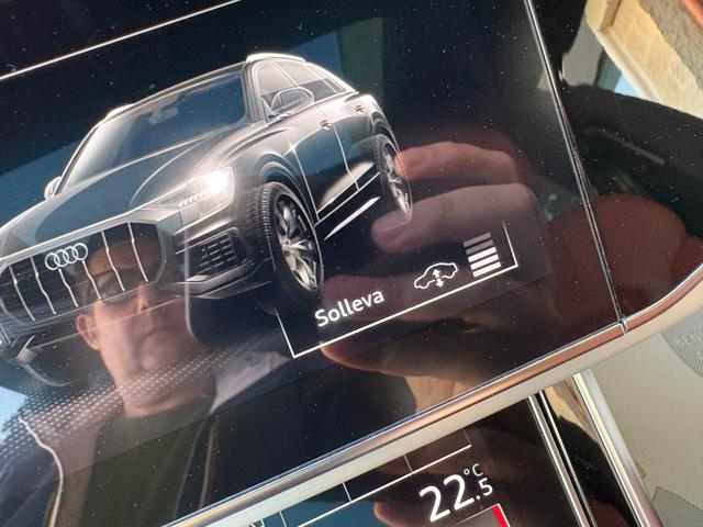 AUDI Q8 usata, con Sedile posteriore sdoppiato