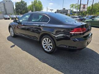 VOLKSWAGEN Passat usata, con Airbag laterali