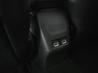 PEUGEOT 2008 usata, con Sistema di navigazione