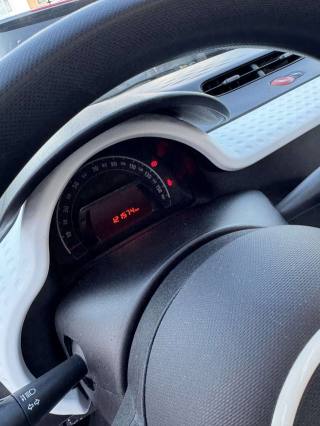 RENAULT Twingo usata, con Volante in pelle