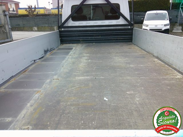 RENAULT Master usata, con Autoradio digitale