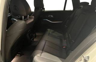 BMW 320 usata, con Fari LED