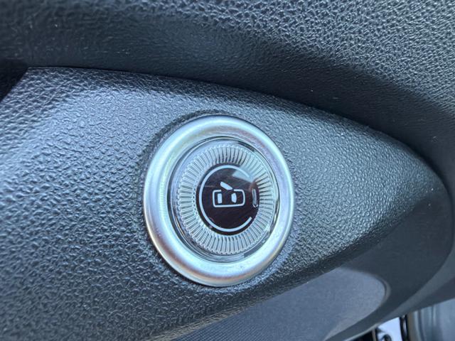 FIAT 500e usata, con Isofix
