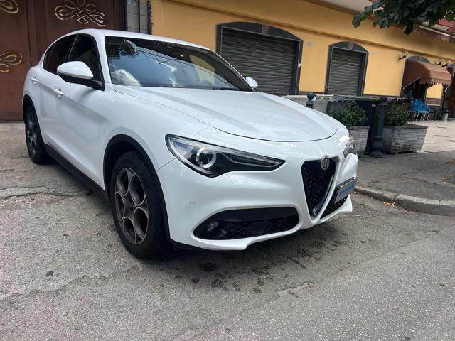 ALFA ROMEO Stelvio usata 0