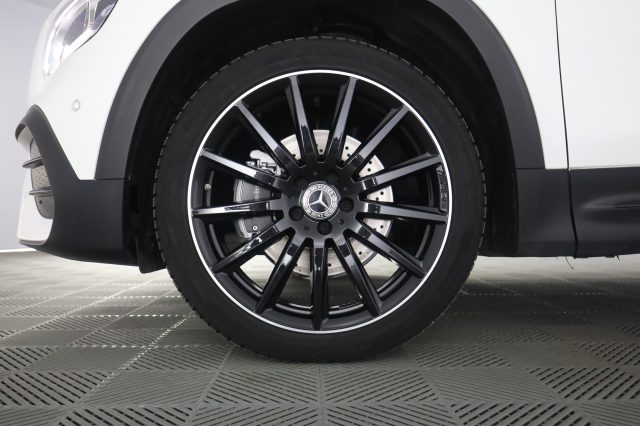 MERCEDES-BENZ CLA usata 14