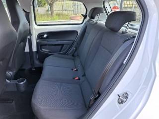 VOLKSWAGEN up! usata 8