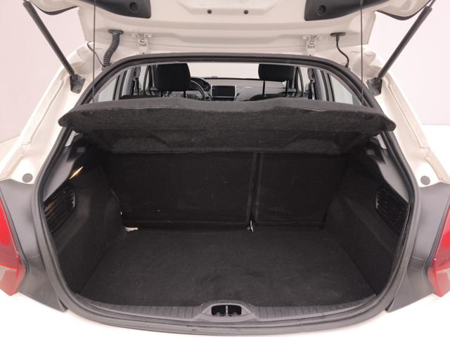 PEUGEOT 208 usata, con Autoradio digitale