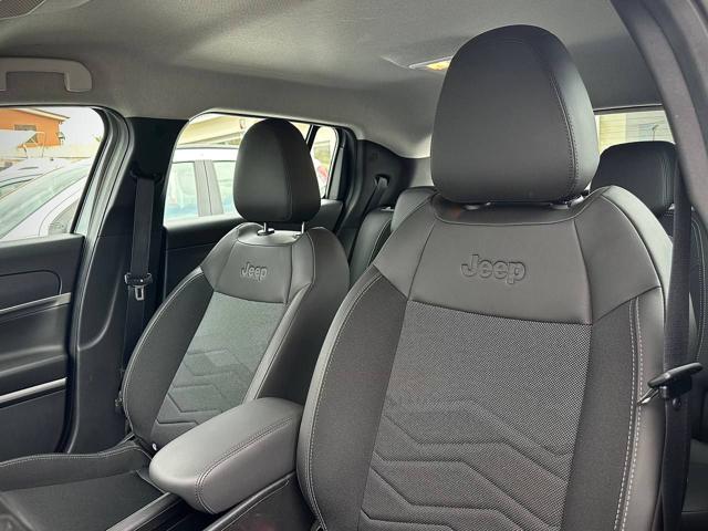 JEEP Avenger usata, con Isofix