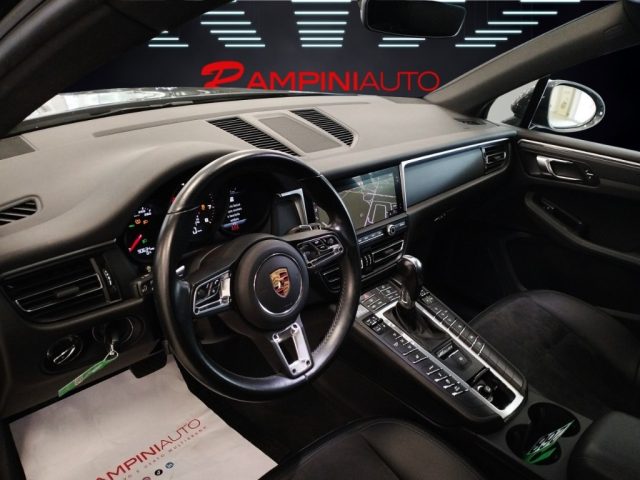 PORSCHE Macan usata 15