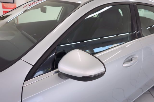 MERCEDES-BENZ A 180 usata, con Bracciolo