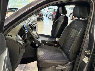 VOLKSWAGEN T-Cross usata, con Sedile posteriore sdoppiato