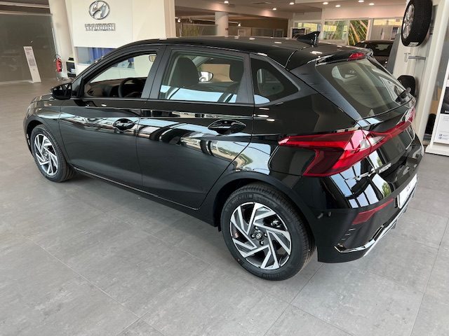 HYUNDAI i20 usata, con Antifurto