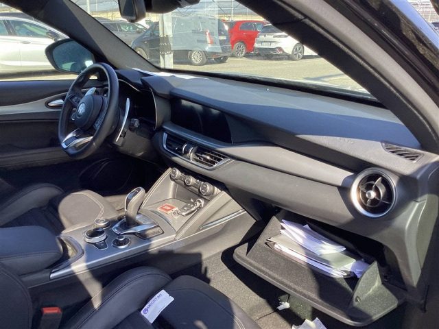ALFA ROMEO Stelvio usata, con Volante in pelle