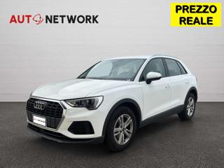 AUDI Q3 35 TDI Business