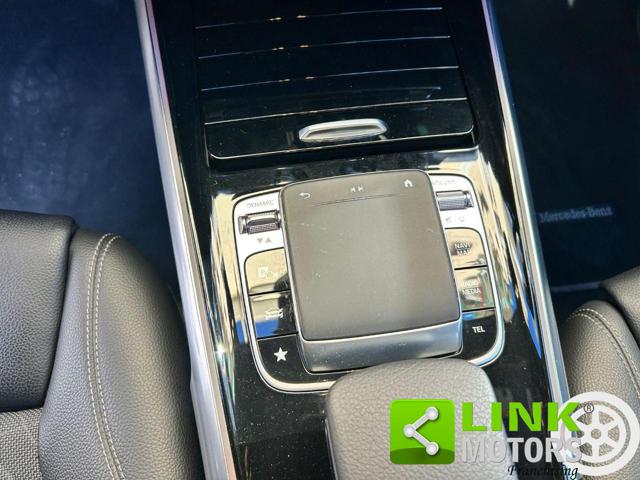 MERCEDES-BENZ GLB 200 usata, con Specchietti laterali elettrici