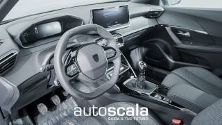 PEUGEOT 2008 usata, con USB