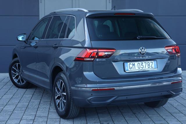 VOLKSWAGEN Tiguan usata, con Airbag laterali
