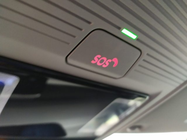 VOLKSWAGEN Golf usata, con USB