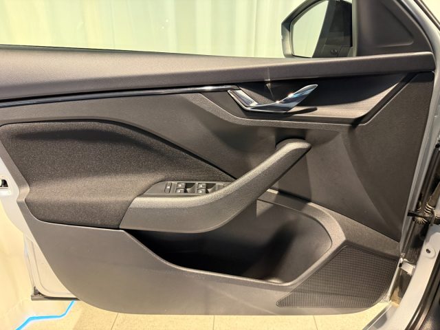 SKODA Kamiq usata, con Boardcomputer