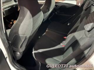 PEUGEOT 108 usata, con USB