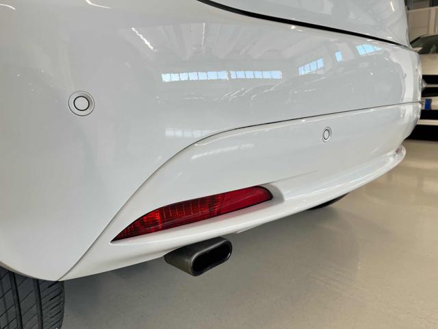 LANCIA Ypsilon usata, con Luci diurne