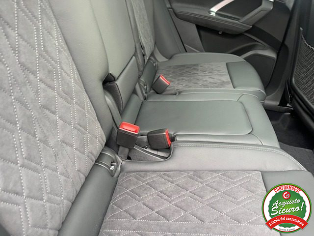 AUDI Q5 usata, con Autoradio digitale