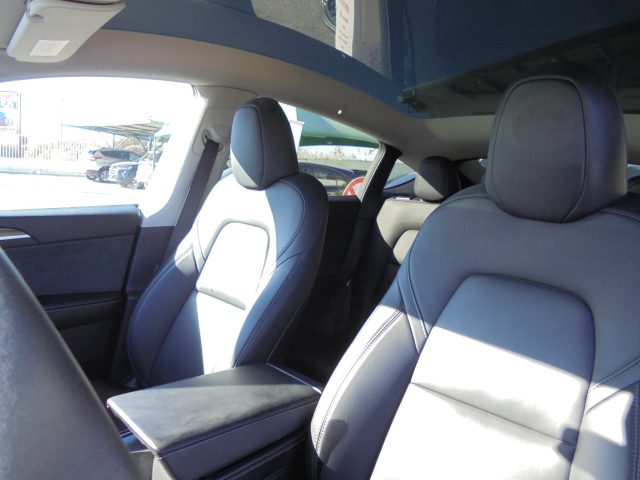 TESLA Model Y usata 26