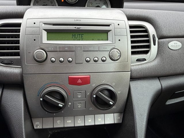 LANCIA Ypsilon usata 10