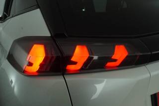 PEUGEOT 2008 usata 17
