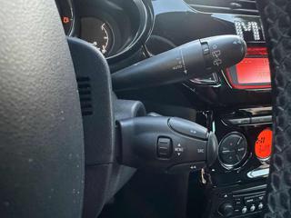 DS AUTOMOBILES DS 3 usata, con Sedile posteriore sdoppiato