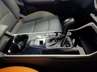 EMC Sei usata, con Autoradio digitale