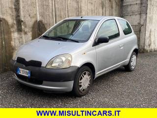TOYOTA Yaris usata, con Autoradio