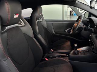 TOYOTA Yaris usata, con Vivavoce