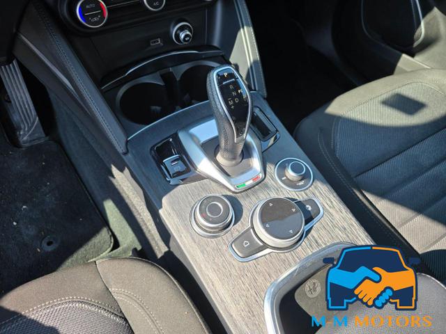 ALFA ROMEO Stelvio usata, con Park Distance Control