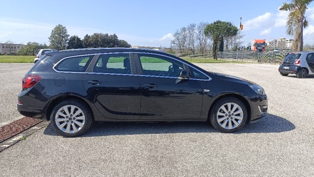 OPEL Astra usata, con Climatizzatore