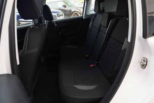 PEUGEOT 2008 usata, con Chiusura centralizzata