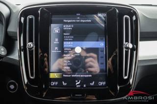 VOLVO XC40 usata 12
