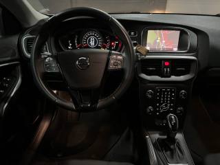 VOLVO V40 usata, con Autoradio