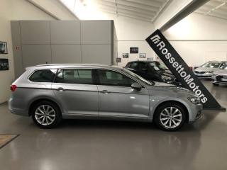 VOLKSWAGEN Passat Variant usata, con Airbag Passeggero