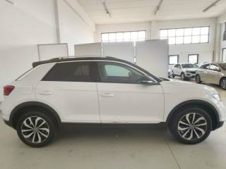 VOLKSWAGEN T-Roc usata, con Cerchi in lega