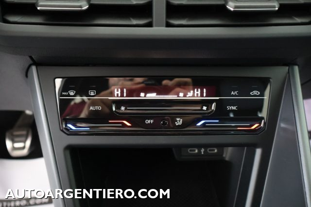 VOLKSWAGEN Taigo usata, con Cruise Control