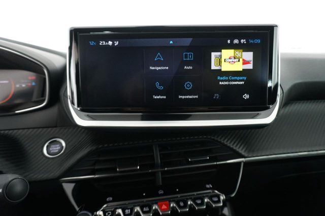 PEUGEOT 2008 usata, con Sedile posteriore sdoppiato